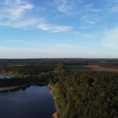 Kaszubskie Laki -domek Nr 5 بيت للعطل *